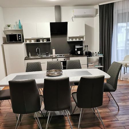 Hajdúszoboszló Freedom Apartman מראה חיצוני תמונה