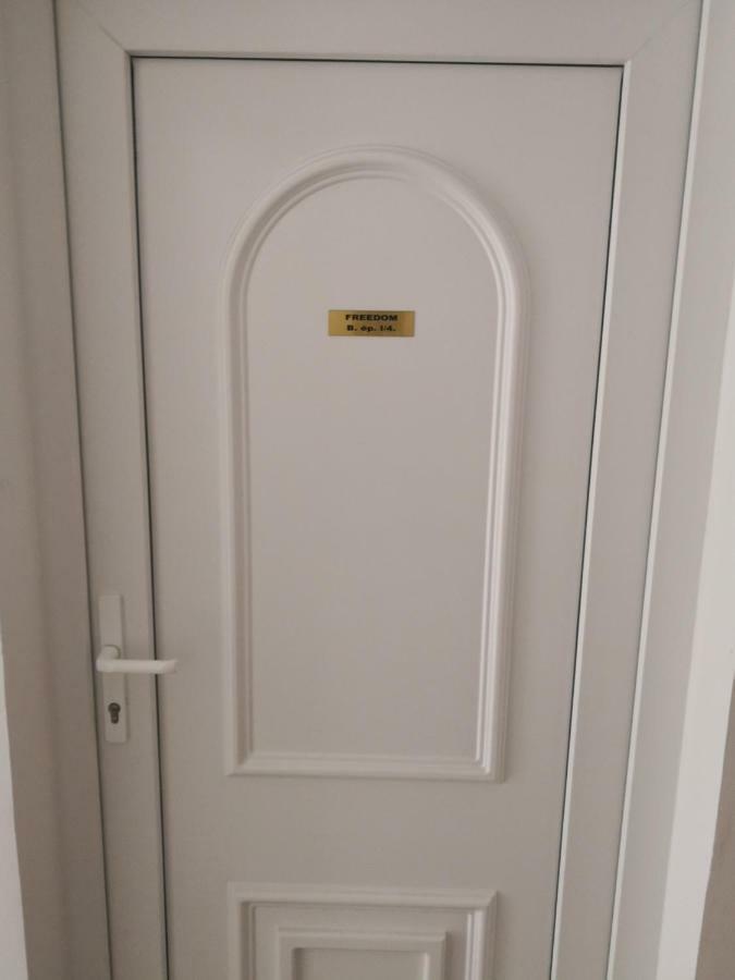Hajdúszoboszló Freedom Apartman מראה חיצוני תמונה